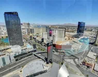 3726 Las Vegas Boulevard - Photo Thumbnail 80