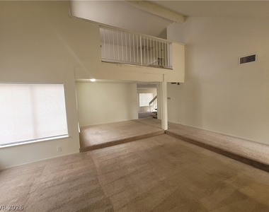 4760 Woodridge Road - Photo Thumbnail 28