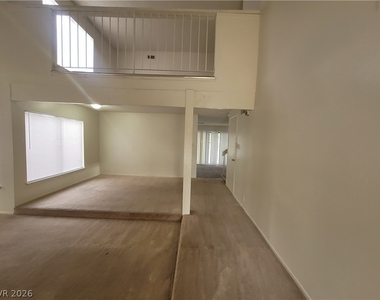 4760 Woodridge Road - Photo Thumbnail 30