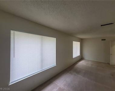 4760 Woodridge Road - Photo Thumbnail 49