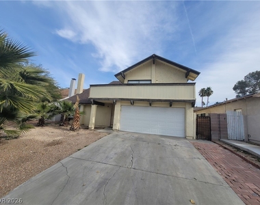 4760 Woodridge Road - Photo Thumbnail 2