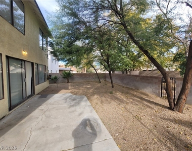 4760 Woodridge Road - Photo Thumbnail 9