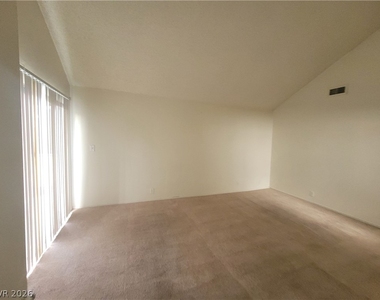4760 Woodridge Road - Photo Thumbnail 60