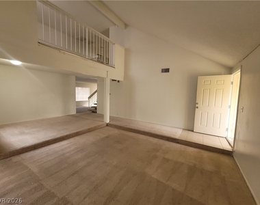 4760 Woodridge Road - Photo Thumbnail 27