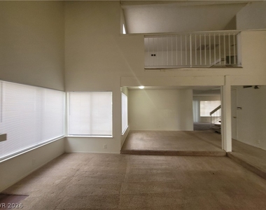 4760 Woodridge Road - Photo Thumbnail 29