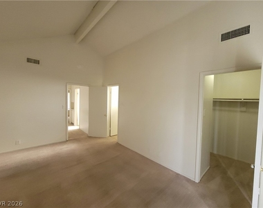 4760 Woodridge Road - Photo Thumbnail 58