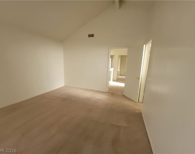 4760 Woodridge Road - Photo Thumbnail 61