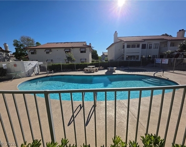 2724 Otter Creek Court - Photo Thumbnail 31