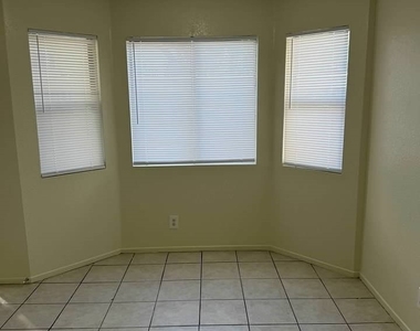2724 Otter Creek Court - Photo Thumbnail 43