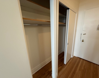 1 Astor Place - Photo Thumbnail 4