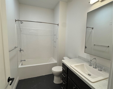 1786 Main Street - Photo Thumbnail 10