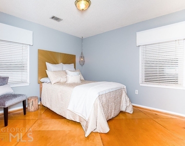 570 Reed Street - Photo Thumbnail 17