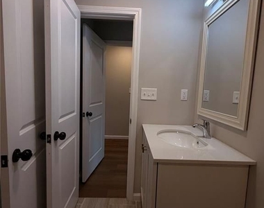 1055 Pinecrest Drive - Photo Thumbnail 54