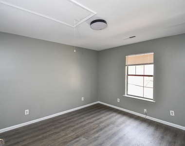 735 Oak Drive - Photo Thumbnail 6