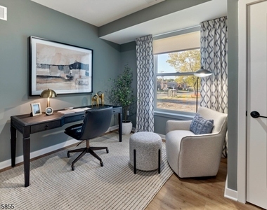 51 Okner Pkwy - Photo Thumbnail 12