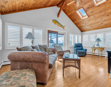 124 Neptune Place - Photo Thumbnail 13