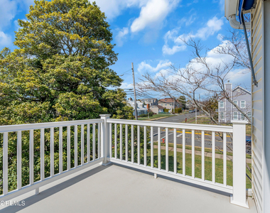 124 Neptune Place - Photo Thumbnail 19