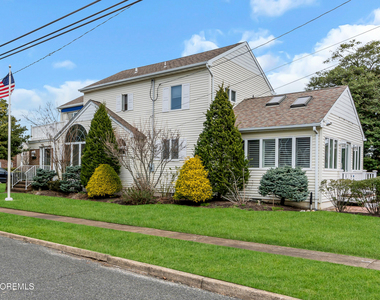 124 Neptune Place - Photo Thumbnail 41