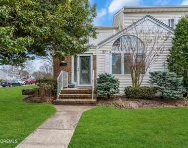 124 Neptune Place - Photo Thumbnail 38