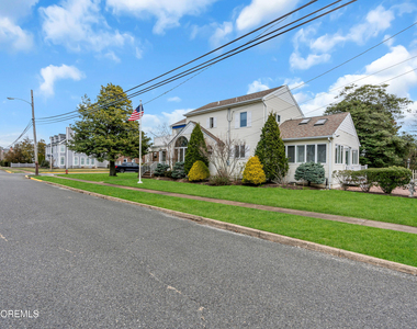 124 Neptune Place - Photo Thumbnail 39