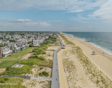 124 Neptune Place - Photo Thumbnail 43