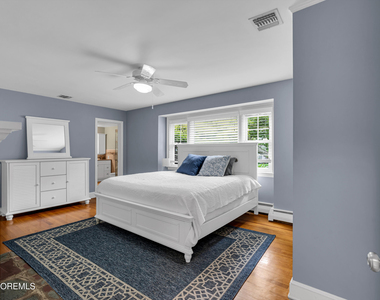 218 3rd Avenue - Photo Thumbnail 10