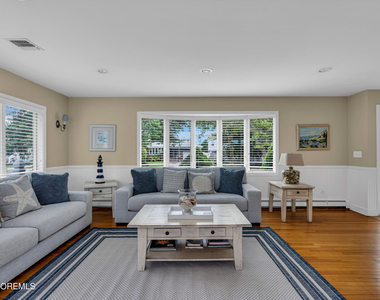 218 3rd Avenue - Photo Thumbnail 2