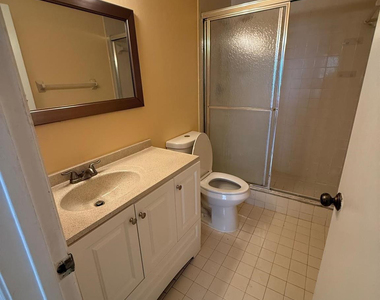 3531 Nw 94th Avenue - Photo Thumbnail 7