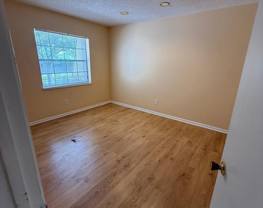 3531 Nw 94th Avenue - Photo Thumbnail 10