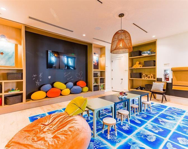 8894 Nw 44th Street - Photo Thumbnail 11