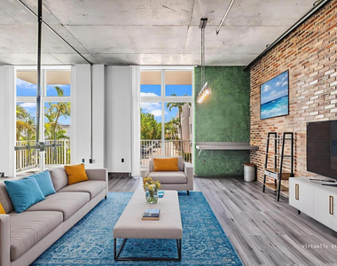 2100 Van Buren Street - Photo Thumbnail 7