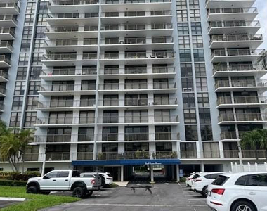 3031 N Ocean Boulevard - Photo Thumbnail 25