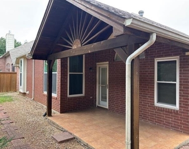 2316 Clermont Lane - Photo Thumbnail 15