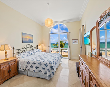 4444 El Mar Drive - Photo Thumbnail 12