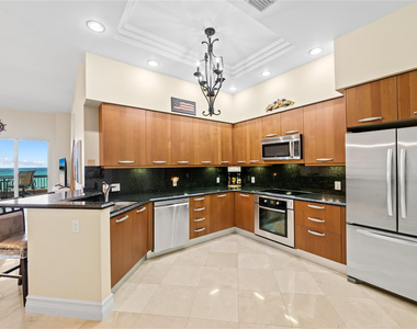 4444 El Mar Drive - Photo Thumbnail 10