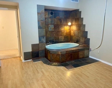 805 Paisley Dr Drive - Photo Thumbnail 14