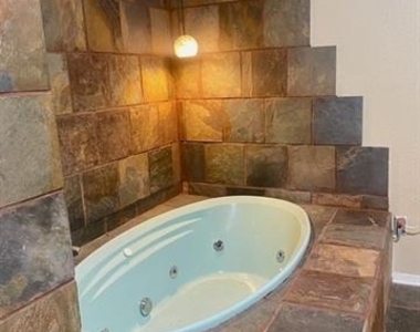 805 Paisley Dr Drive - Photo Thumbnail 15