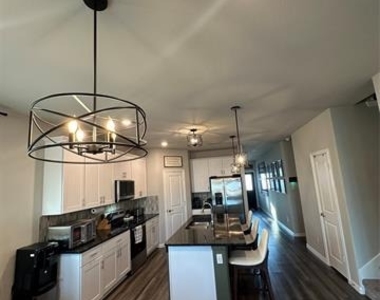 4016 De Berry Lane - Photo Thumbnail 1
