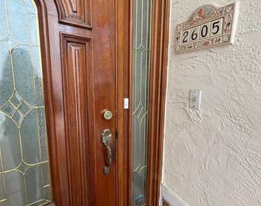2605 Bay Drive - Photo Thumbnail 4