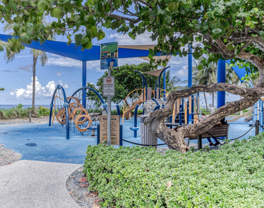 2605 Bay Drive - Photo Thumbnail 43