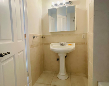 2605 Bay Drive - Photo Thumbnail 26