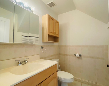 2605 Bay Drive - Photo Thumbnail 11