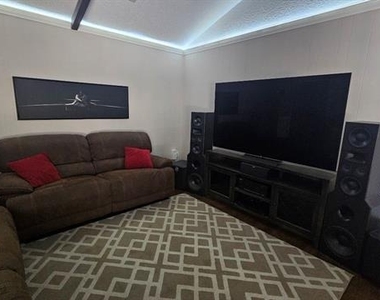 2418 Helena Circle - Photo Thumbnail 18