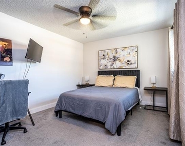 2734 Sherry Street - Photo Thumbnail 20