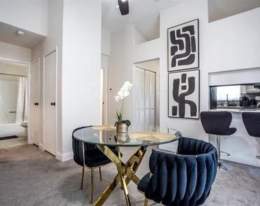 2734 Sherry Street - Photo Thumbnail 11