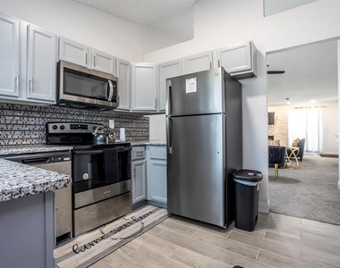 2734 Sherry Street - Photo Thumbnail 14