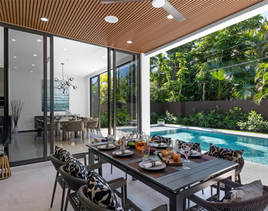 727 Ne 17th Way - Photo Thumbnail 81
