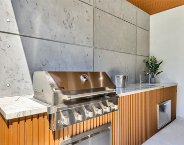 727 Ne 17th Way - Photo Thumbnail 85