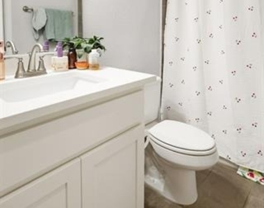 209 Chesapeake Drive - Photo Thumbnail 14