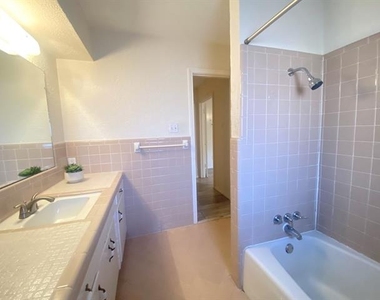 13535 Red Fern Lane - Photo Thumbnail 17